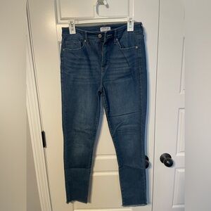 Women’s jeans, skinny, size 8.